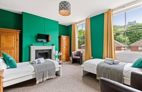 Dover House | Dover Town Rooms (Single Room 2)