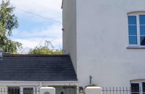 Stonehouse House | Doverow Cottage by Interhome