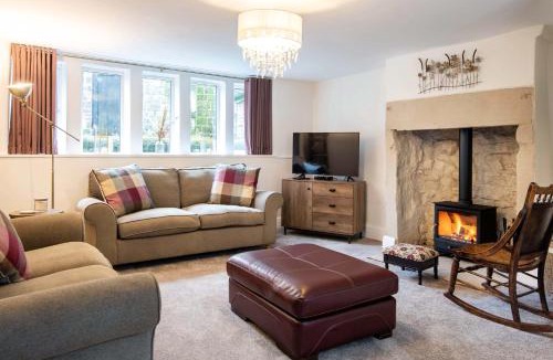 Saddleworth House | Dovestone Cottage