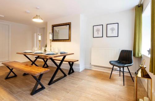 Saddleworth House | Dovestone Cottage