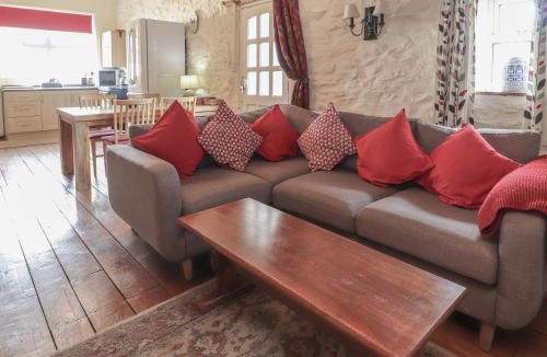 Llangollen House | Dovetail Cottage