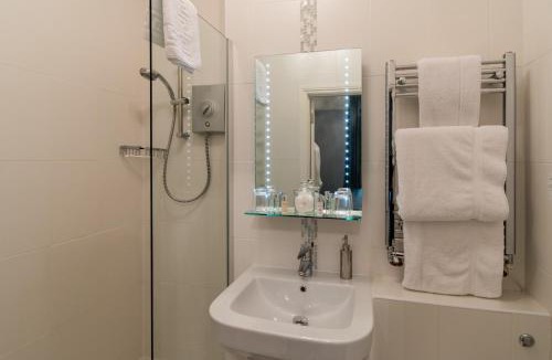 Combpyne House | Dower House Hotel