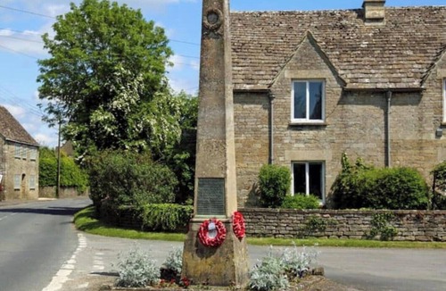 Down Ampney Apartment | Down Ampney cottage