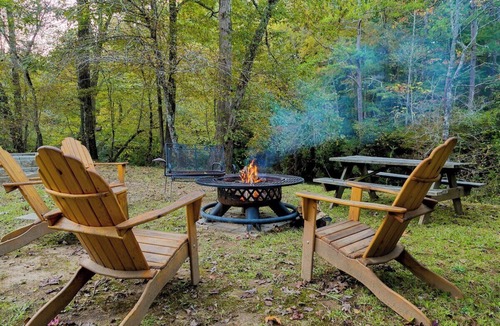 Sautee Nacoochee Cabin | Down By The River - Remote Riverfront Cabin