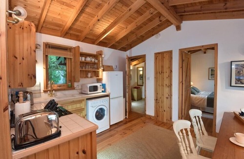 Diabaig Cottage | DOWN HOUSE, pet friendly, with open fire in Torridon