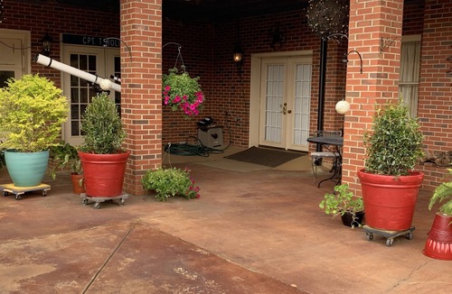 Farmington House | Down on the farm.