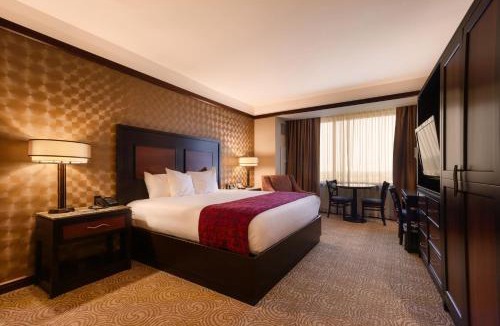Treece Hotel | Downstream Casino Resort