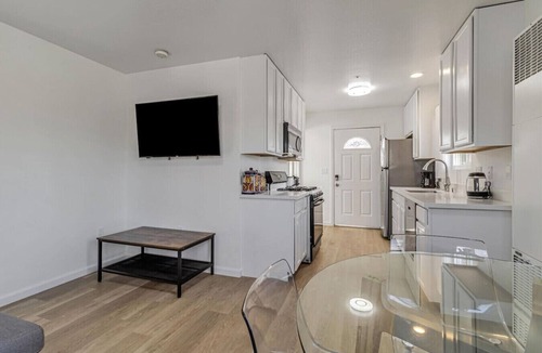 Heritage District House | Downtown 1bd/1ba ADU