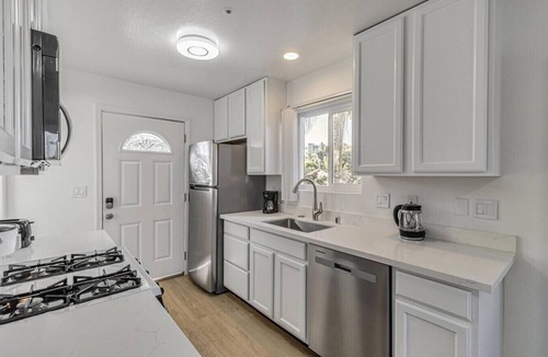 Heritage District House | Downtown 1bd/1ba ADU