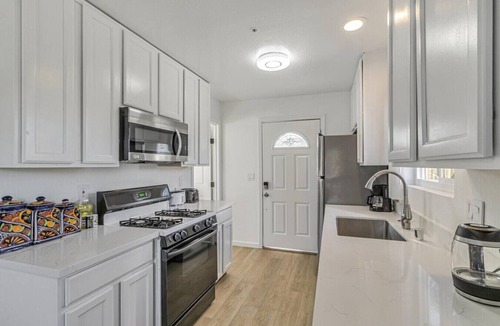 Heritage District House | Downtown 1bd/1ba ADU