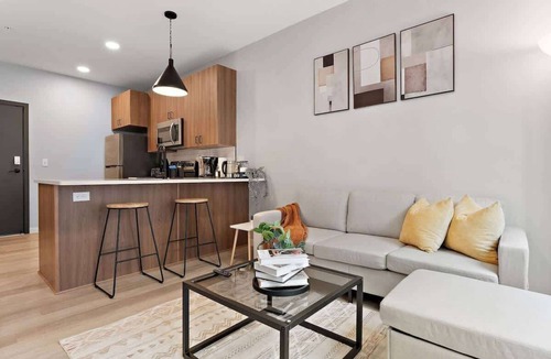 St. Anthony West Apartment | Downtown 2-Bed with Rooftop & Gym