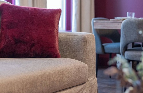 Arts District Condo | Downtown 2 Bedroom Loft, a block from Printers Alley