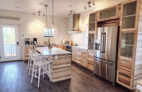 Pinedale Apartment | Downtown 2BD 1.5BA Mountain Town Apt