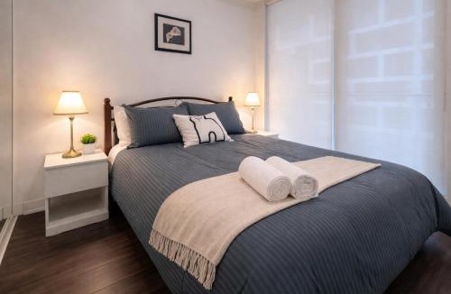 St. Lawrence Apartment | Downtown 2BR Condo Sleeps 4 walk to St Lawrence