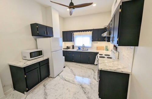 Delaware Apartment | Downtown 3 Bed Loft Apartment