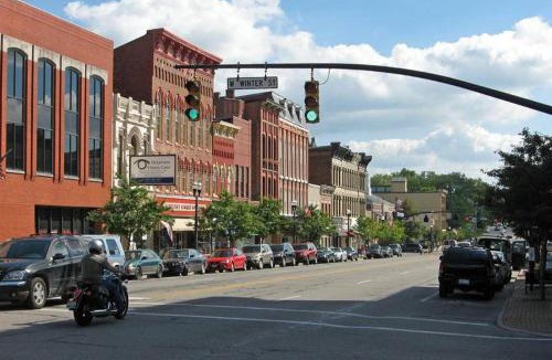Delaware Apartment | Downtown 3 Bed Loft Apartment