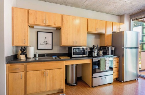 The Loop Condo | Downtown 3bd #7 near Park+Museums