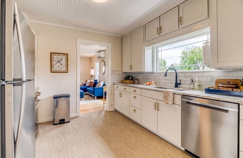 Redmond House | Downtown 4BR Walk to Breweries & Dining