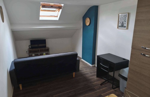Charleville-Mezieres Apartment | Downtown Apartment with Private Garage