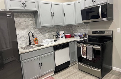 Allentown House | Downtown Allentown 4 Bedrooms