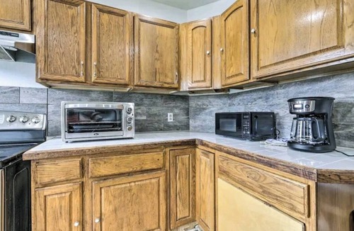 Center House | Downtown and secluded