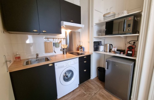 Angouleme Apartment | Downtown apartment fiber