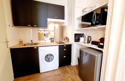 Angouleme Apartment | Downtown apartment fiber