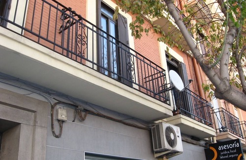 La Saidia Apartment | Downtown apartment in front of Torres de Serrano