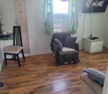 Edmundston Apartment | Downtown apartment next to highway netflix+wifi