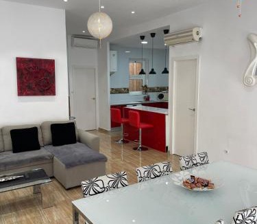 Campoamor Apartment | Downtown Apartments