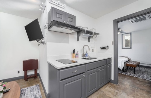 Central City Apartment | Downtown+Art+Music+Cozy Vibes+Min2Beach+Walkable