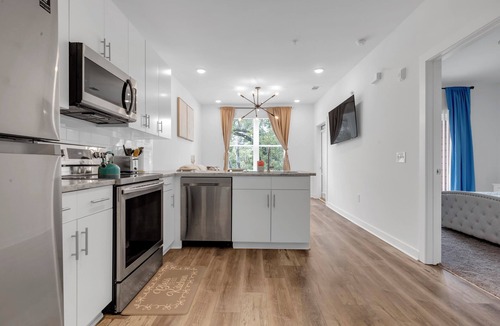 Old Fourth Ward Condo | Downtown Atlanta Home Away From Home-2