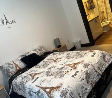 Downtown Apartment | Downtown Augusta Beauty 2 Bed Apt