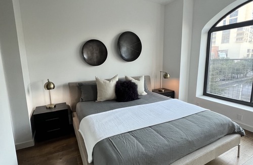 Waller Creek District Condo | Downtown Austin Condominium/Sabine on Fifth
