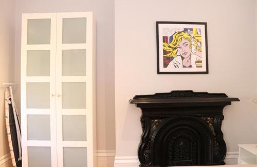 Beacon Hill Apartment | Downtown Beacon Hill, Convenient, Comfy Studio #10