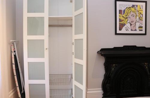 Beacon Hill Apartment | Downtown Beacon Hill, Convenient, Comfy Studio #10