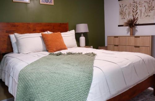 Central City Apartment | Downtown Birmingham Cozy Escape Rooftop Access