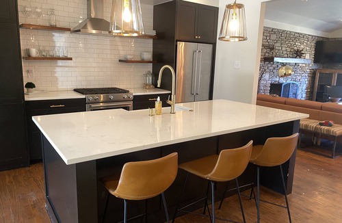 Boerne House | Downtown Boerne cottage