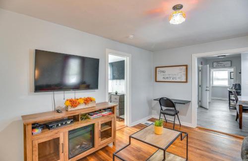 Brockton Apartment | Downtown Brockton Apt < 1 Mi to Local Dining