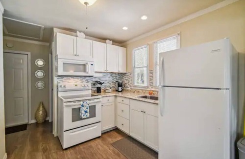 New Port Richey House | Downtown Bungalow #1