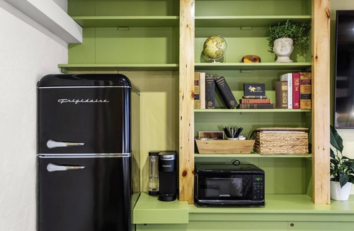 Camden Hotel | Downtown Camden Hotel - Bay Side