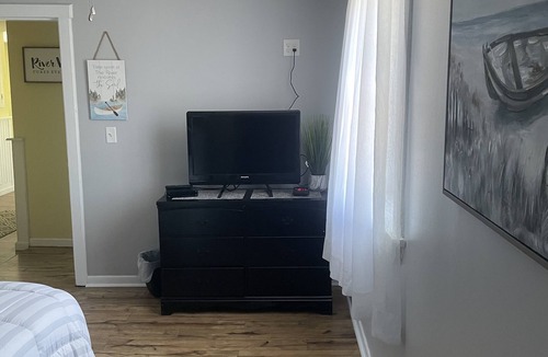 Cape Vincent Apartment | Downtown Cape Vincent On Broadway