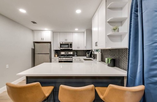Original Town House | Downtown Carrollton Home