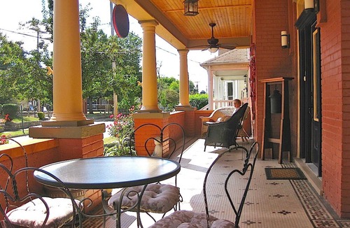 Downtown Chattanooga Apartment | Downtown Chattanooga, Close to Everything, Far from Ordinary!