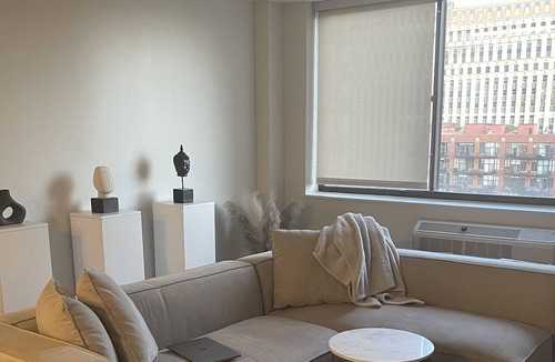 Downtown Chicago Apartment | Downtown Chicago - River North 1bd1ba -updated & furnished