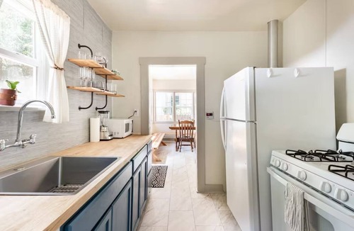 Chico House | Downtown Chico Charmer