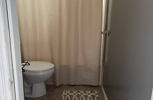 Columbus Junction House | Downtown Columbus 2 bedroom unit with great views!