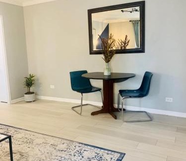 Downtown Atlanta House | Downtown Condo! Private Balcony! PT10F