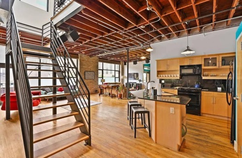 Downtown Austin Condo | Downtown Condo + Private Rooftop - Walk to 6th St