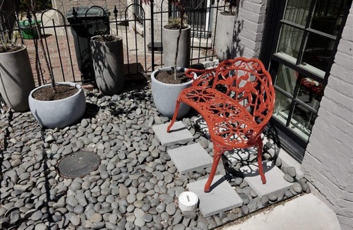 Logan Circle Apartment | Downtown DC Awaits with Parking Permit